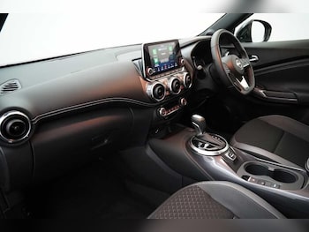 Used Nissan Juke 2023 for sale - 78392447: Photo