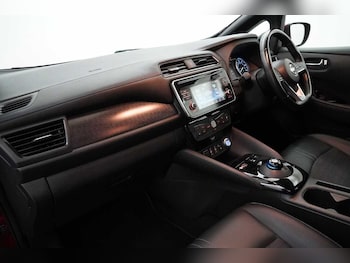 Used Nissan Leaf 2018 for sale - 77245504: Photo