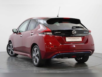 Used Nissan Leaf 2018 for sale - 77245504: Photo