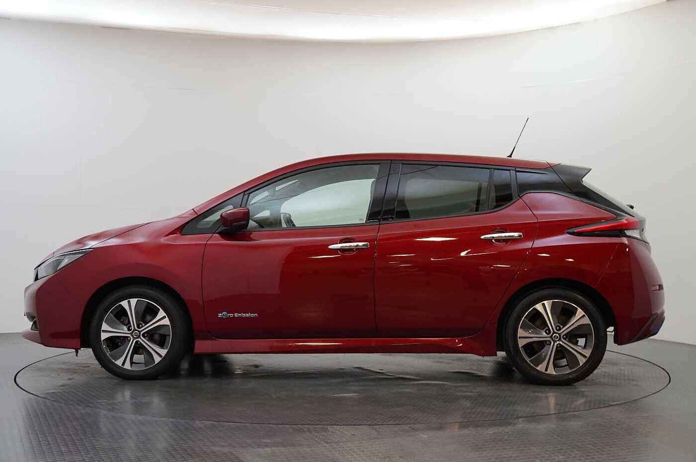 Used Nissan Leaf 2018 for sale - 77245504: Photo 6