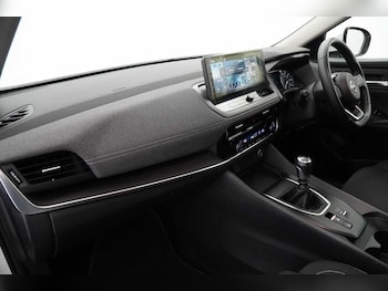 Used Nissan Qashqai 2024 for sale - 77901517: Photo