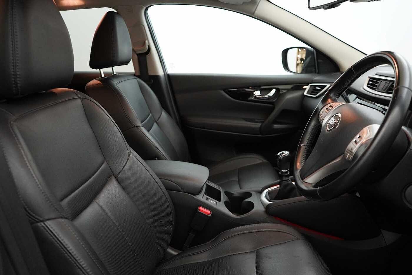 Used Nissan Qashqai 2017 for sale - 76673481: Photo 20