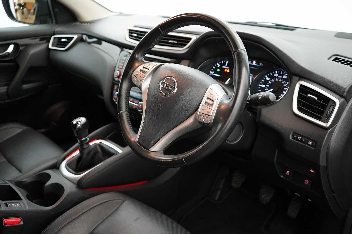 Used Nissan Qashqai 2017 for sale - 76673481: Photo 21