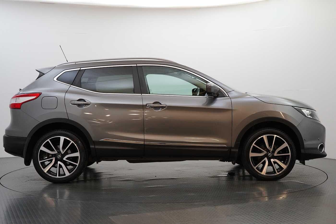 Used Nissan Qashqai 2017 for sale - 76673481: Photo 7