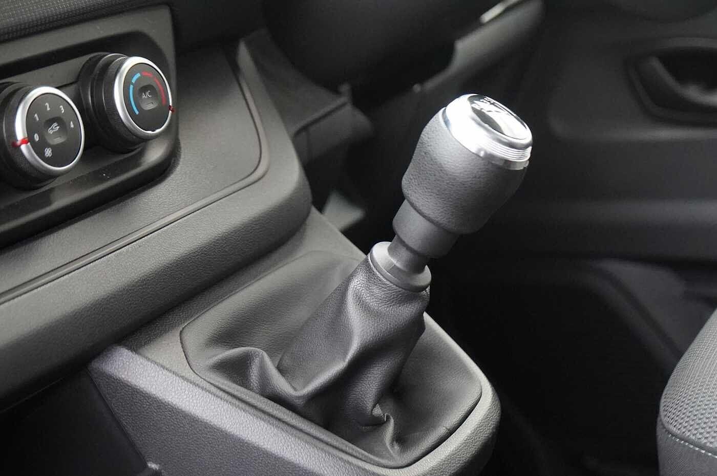 Used Nissan Primastar 2023 for sale - 77845402: Photo 22