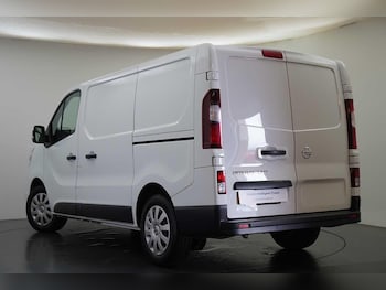 Used Nissan Primastar 2023 for sale - 77845402: Photo