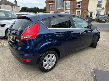 Used Ford Fiesta 2011 for sale - 78749016: Photo