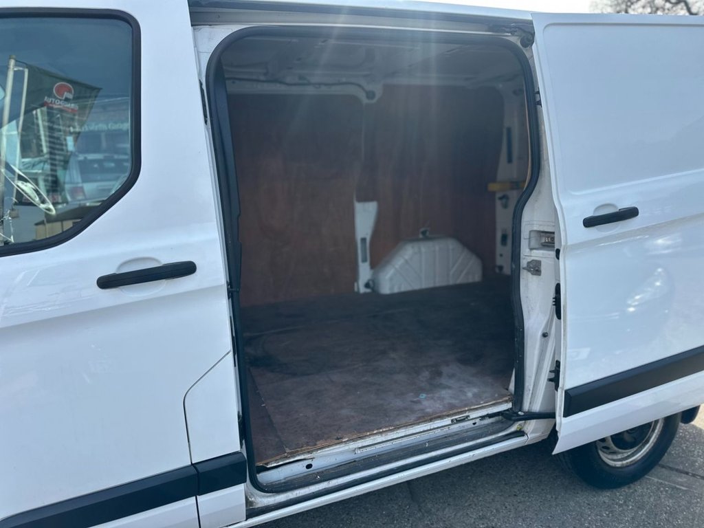 Used Ford Transit Custom 2017 for sale - 77967188: Photo 5