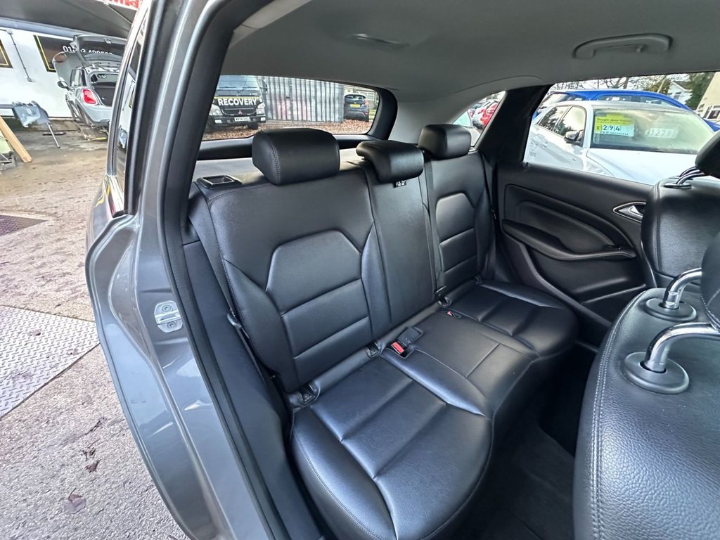 Used Mercedes-Benz B Class 2013 for sale - 76798030: Photo 9