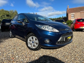 Used Ford Fiesta 2011 for sale - 76172852: Photo 2