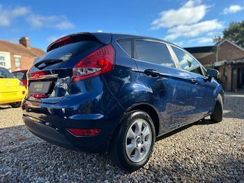 Used Ford Fiesta 2011 for sale - 76172852: Photo 3