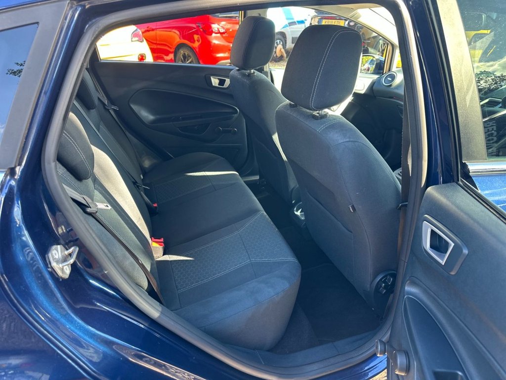 Used Ford Fiesta 2011 for sale - 76172852: Photo 6