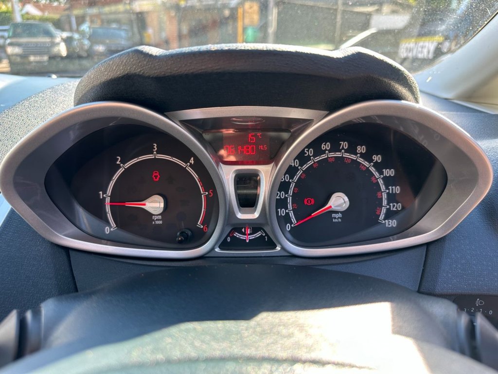Used Ford Fiesta 2011 for sale - 76172852: Photo 9