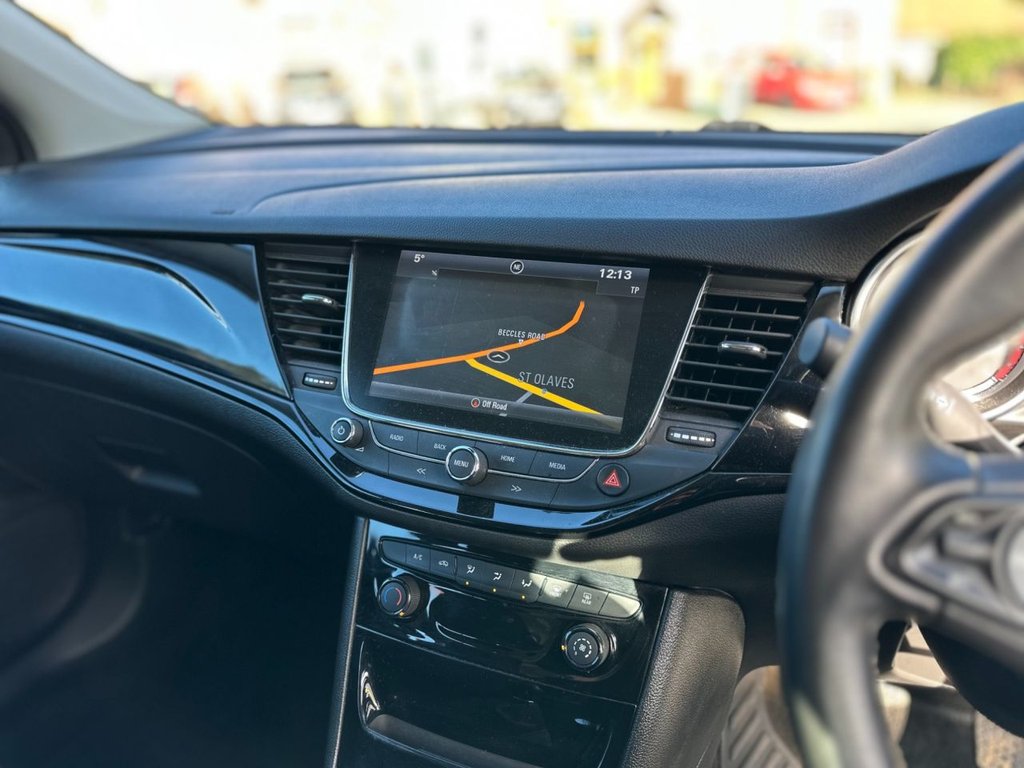 Used Vauxhall Astra 2018 for sale - 77557991: Photo 9