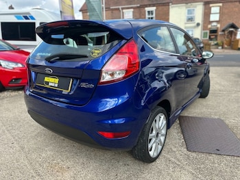 Used Ford Fiesta 2016 for sale - 76029604: Photo 3