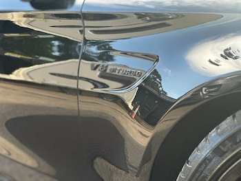 Used Mercedes-Benz C Class 2016 for sale - 79358797: Photo