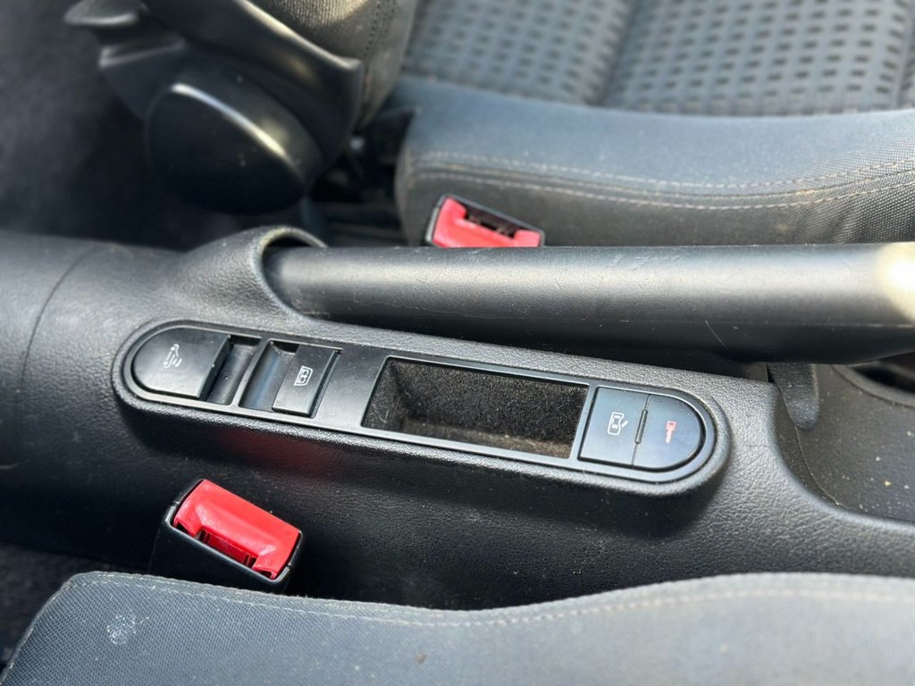 Used Audi TT 2003 for sale - 76173017: Photo 10