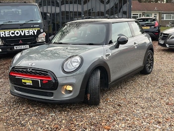 Used MINI Hatch 2016 for sale - 76986238: Photo