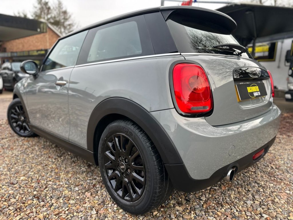 Used MINI Hatch 2016 for sale - 76986238: Photo 4