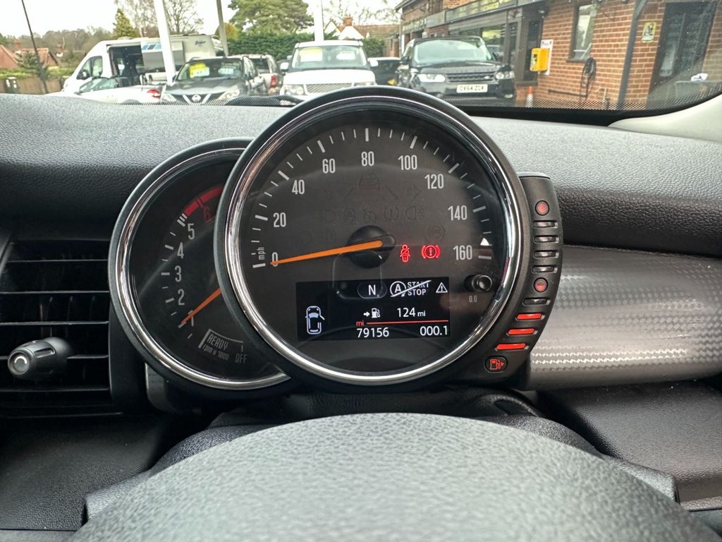 Used MINI Hatch 2016 for sale - 76986238: Photo 8