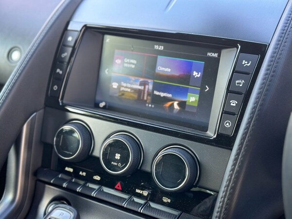 Used Jaguar F-Type 2017 for sale - 70929216: Photo 10