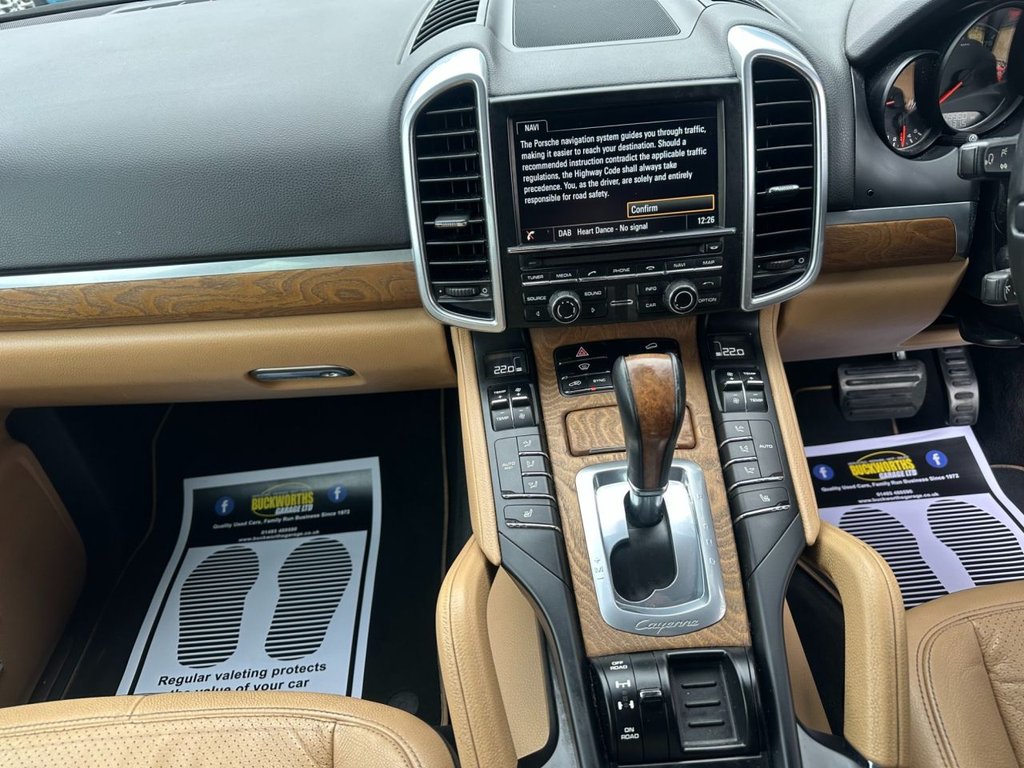 Used Porsche Cayenne 2014 for sale - 77621253: Photo 11