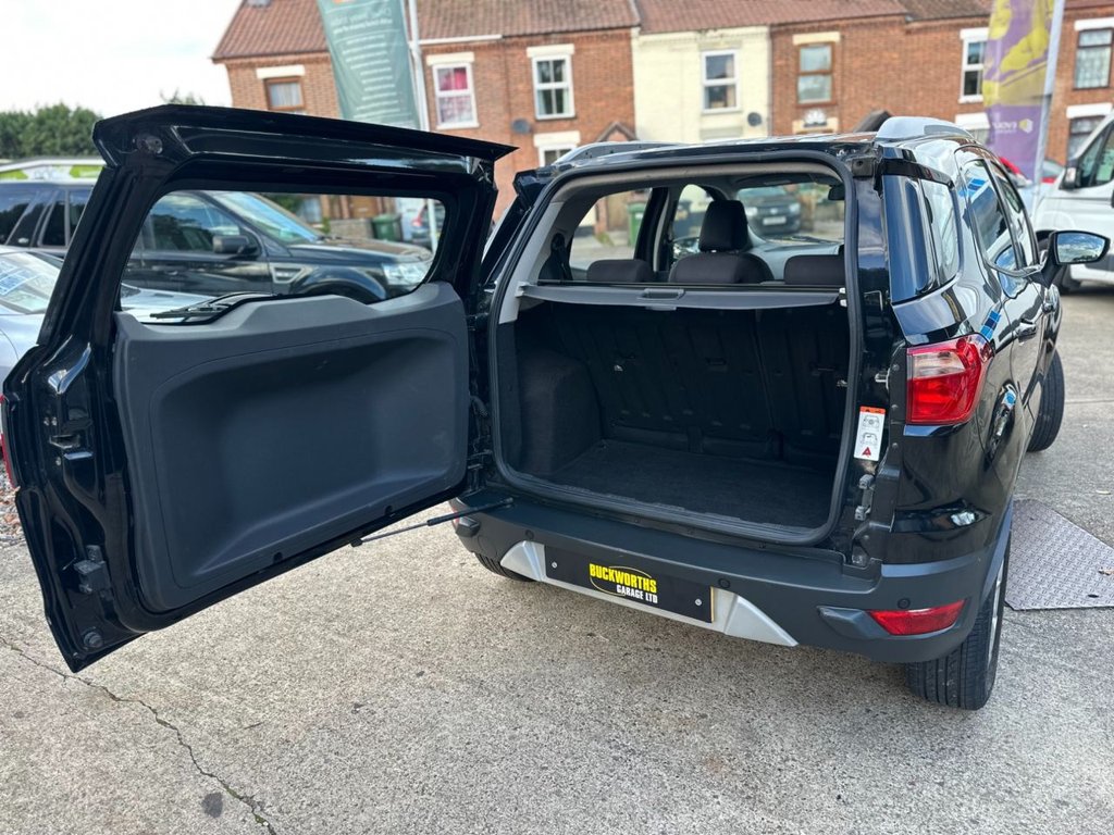 Used Ford Ecosport 2014 for sale - 76376051: Photo 5