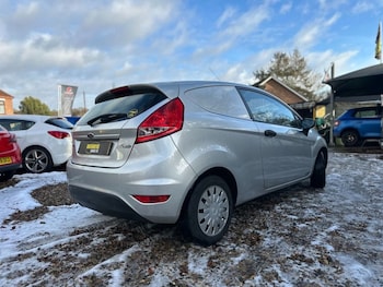 Used Ford Fiesta 2013 for sale - 77153662: Photo