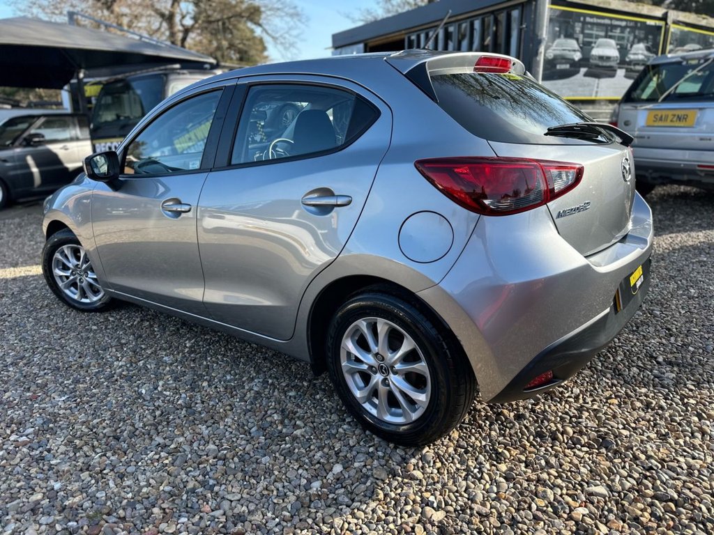 Used Mazda Mazda2 2015 for sale - 78181080: Photo 4
