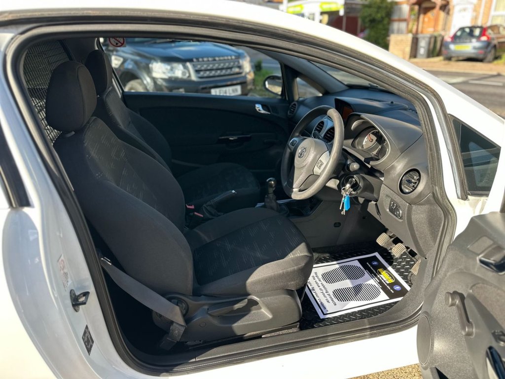 Used Vauxhall Corsa 2015 for sale - 76470400: Photo 8