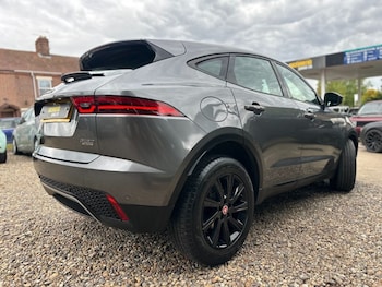 Used Jaguar E-Pace 2018 for sale - 78607699: Photo