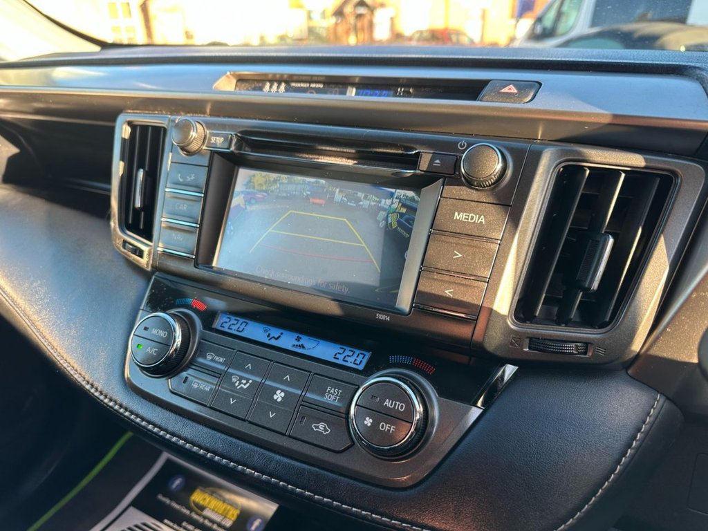 Used Toyota RAV4 2014 for sale - 76582902: Photo 13