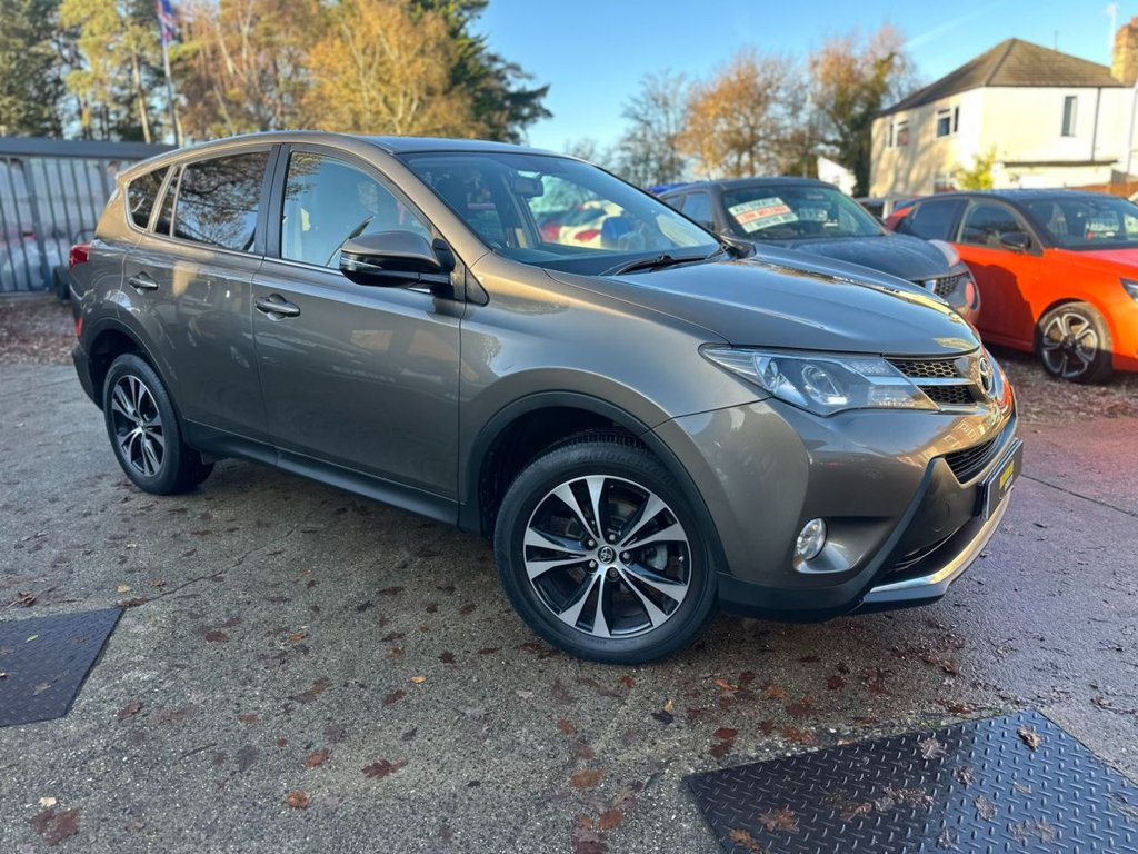 Used Toyota RAV4 2014 for sale - 76582902: Photo 2