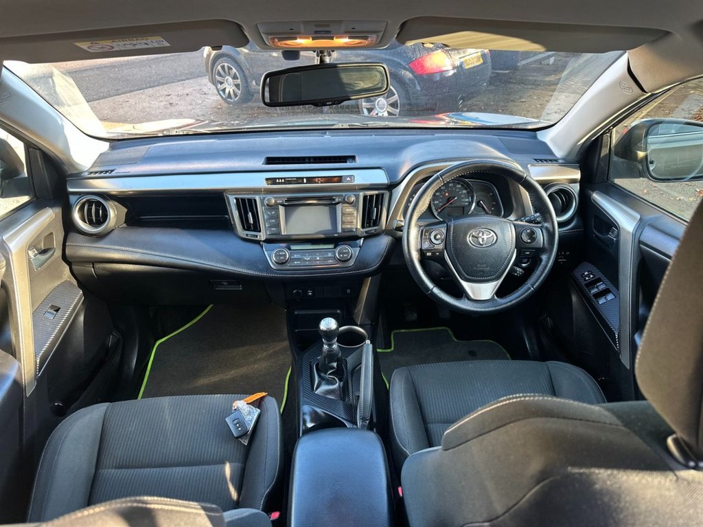 Used Toyota RAV4 2014 for sale - 76582902: Photo 9