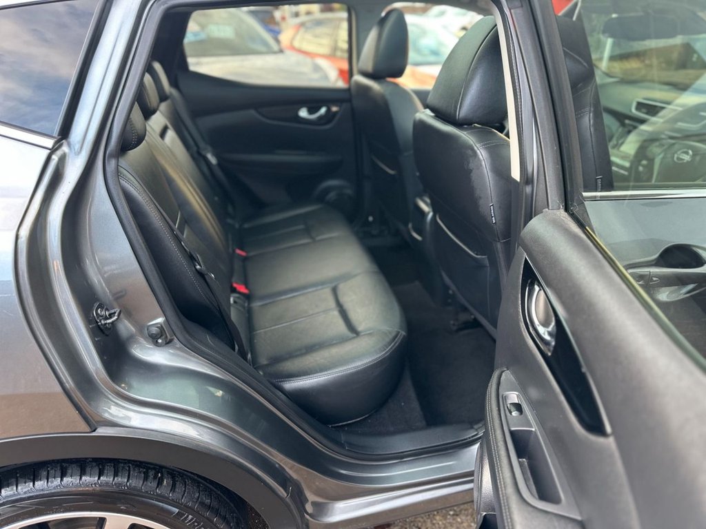 Used Nissan Qashqai 2017 for sale - 76582896: Photo 8