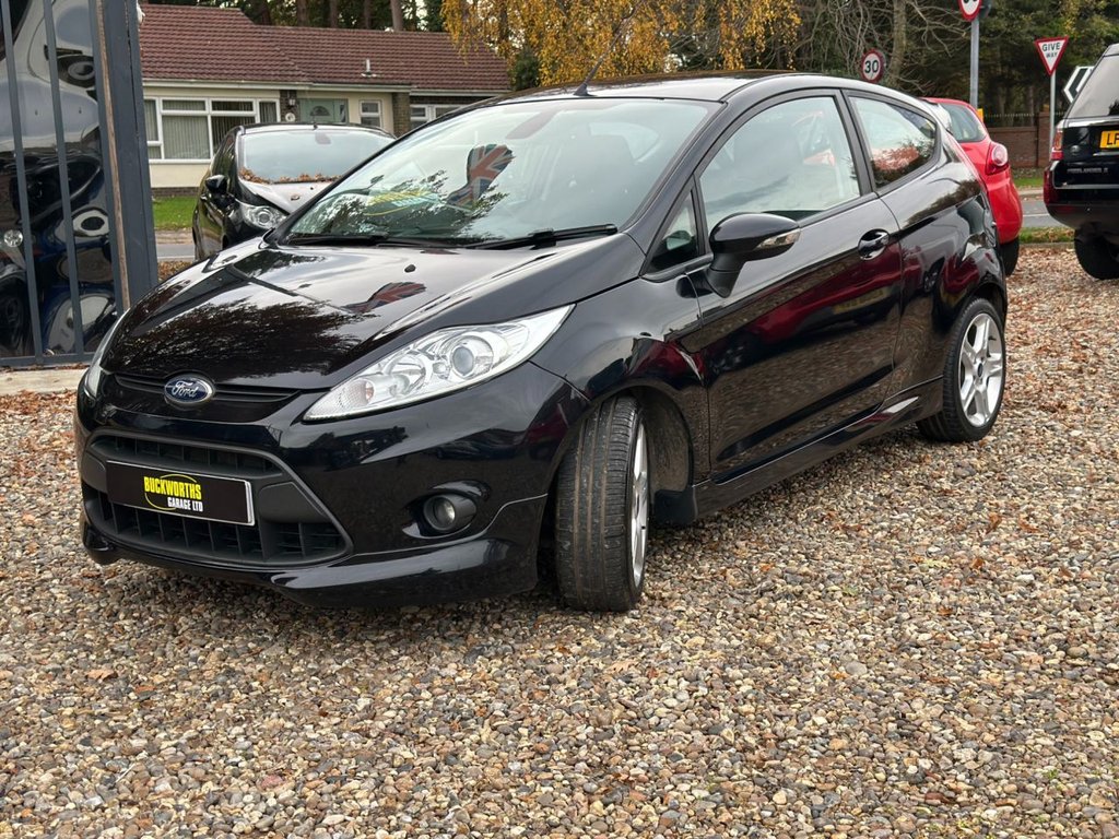 Used Ford Fiesta 2012 for sale - 76496533: Photo 1