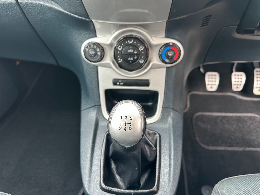 Used Ford Fiesta 2012 for sale - 76496533: Photo 10
