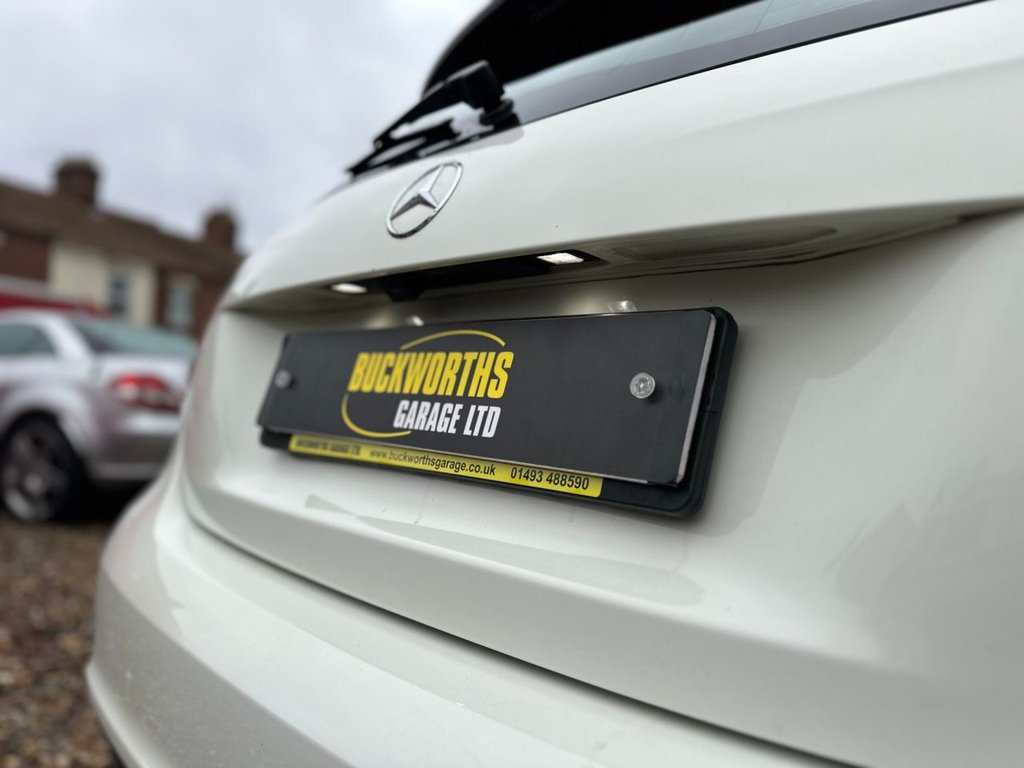 Used Mercedes-Benz A-Class 2014 for sale - 77388825: Photo 7