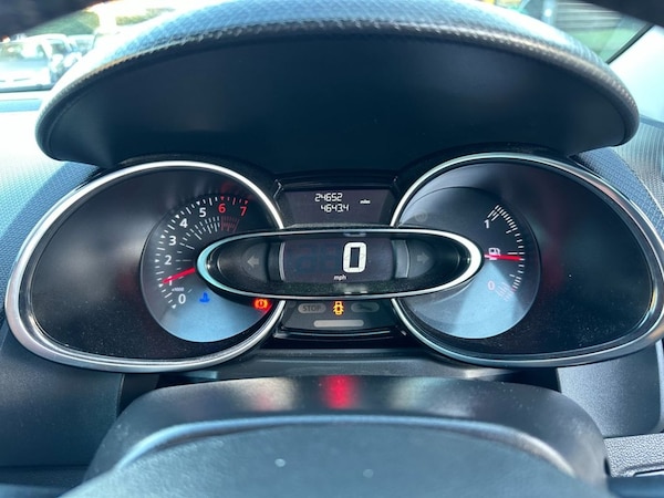 Used Renault Clio 2019 for sale - 73400340: Photo 12