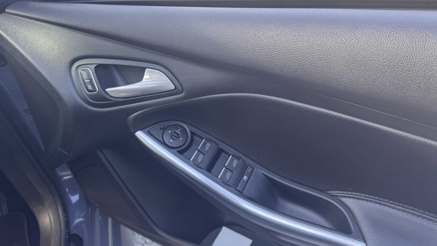Used Ford Focus 2015 for sale - 76016221: Photo 10
