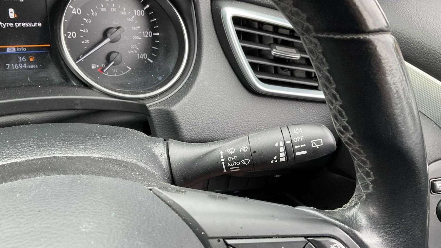 Vehicle 29