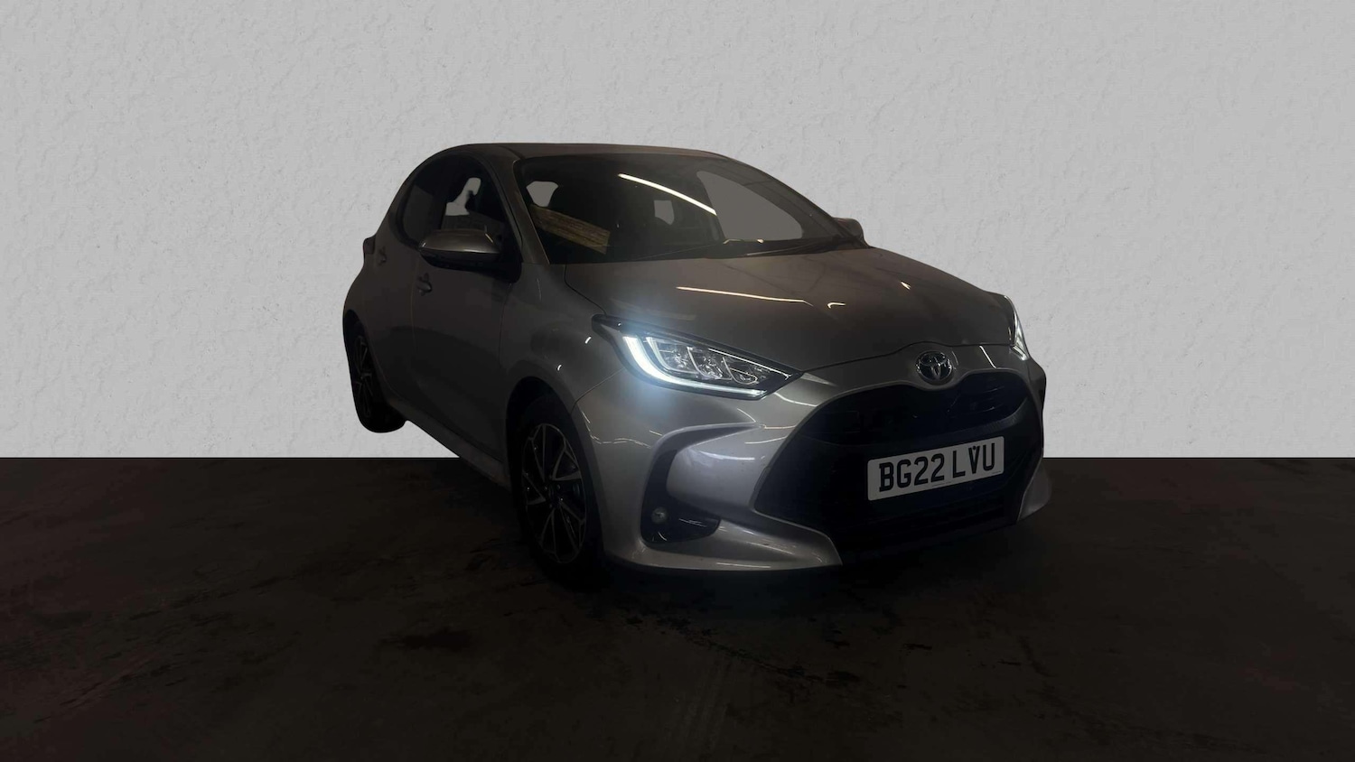 Used Toyota Yaris 2022 for sale - 76016141: Photo 4