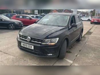 Used Volkswagen Tiguan 2019 for sale - 75903200: Photo