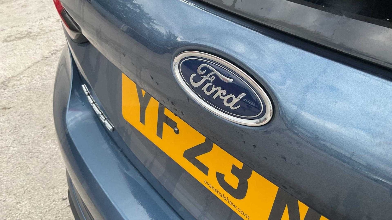 Vehicle 33