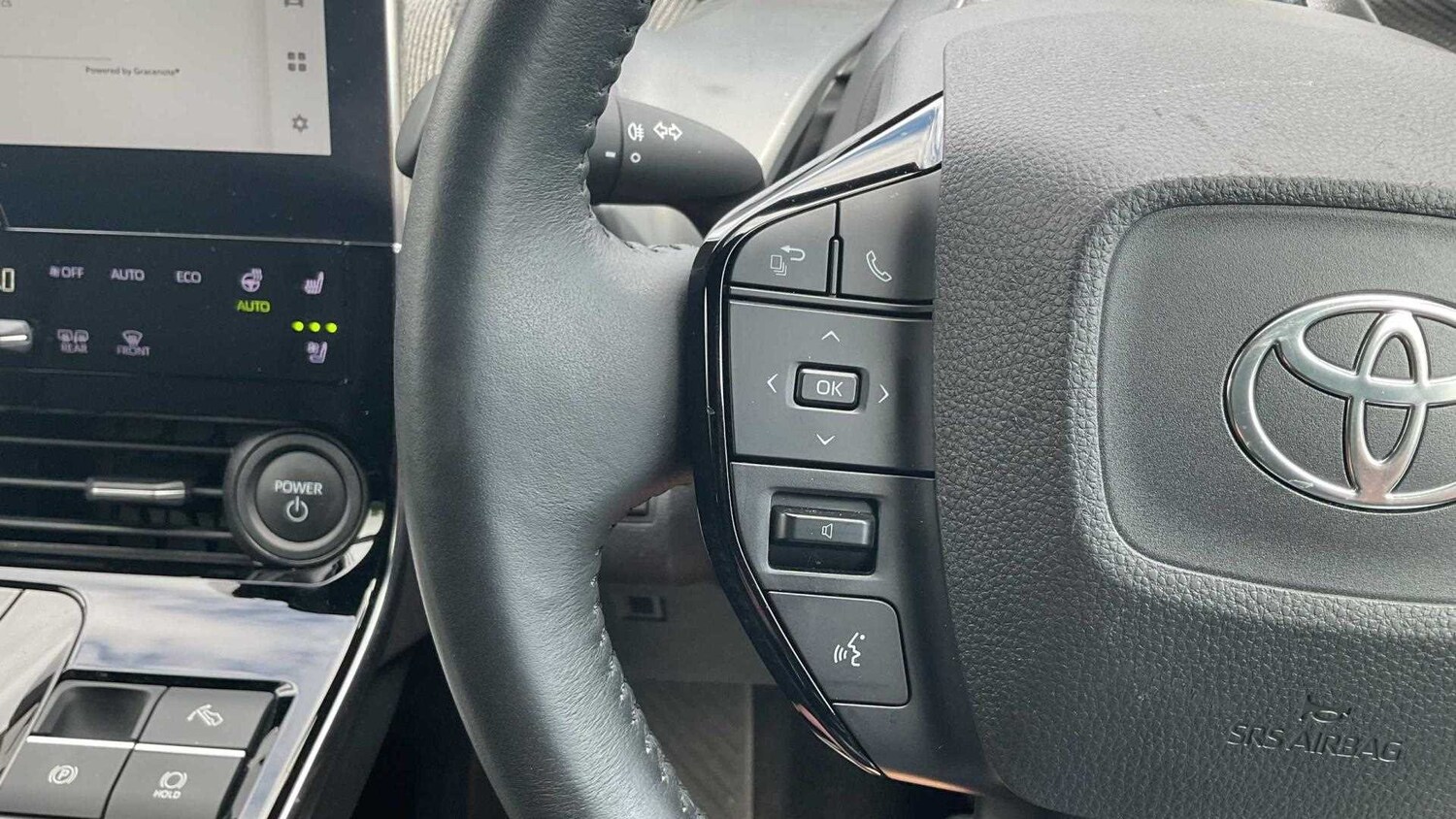 Vehicle 28