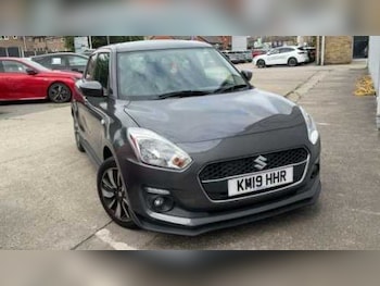 Used Suzuki Swift 2019 for sale - 75812654: Photo