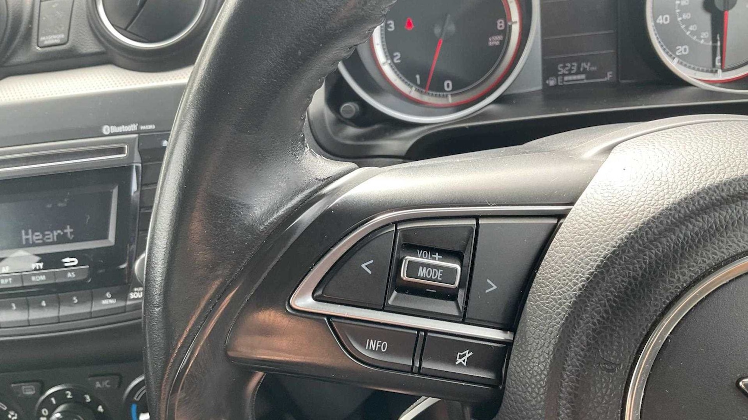 Vehicle 29