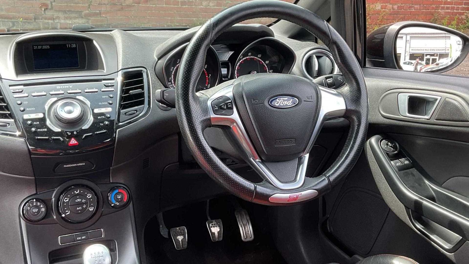 Used Ford Fiesta 2015 for sale - 76125970: Photo 11