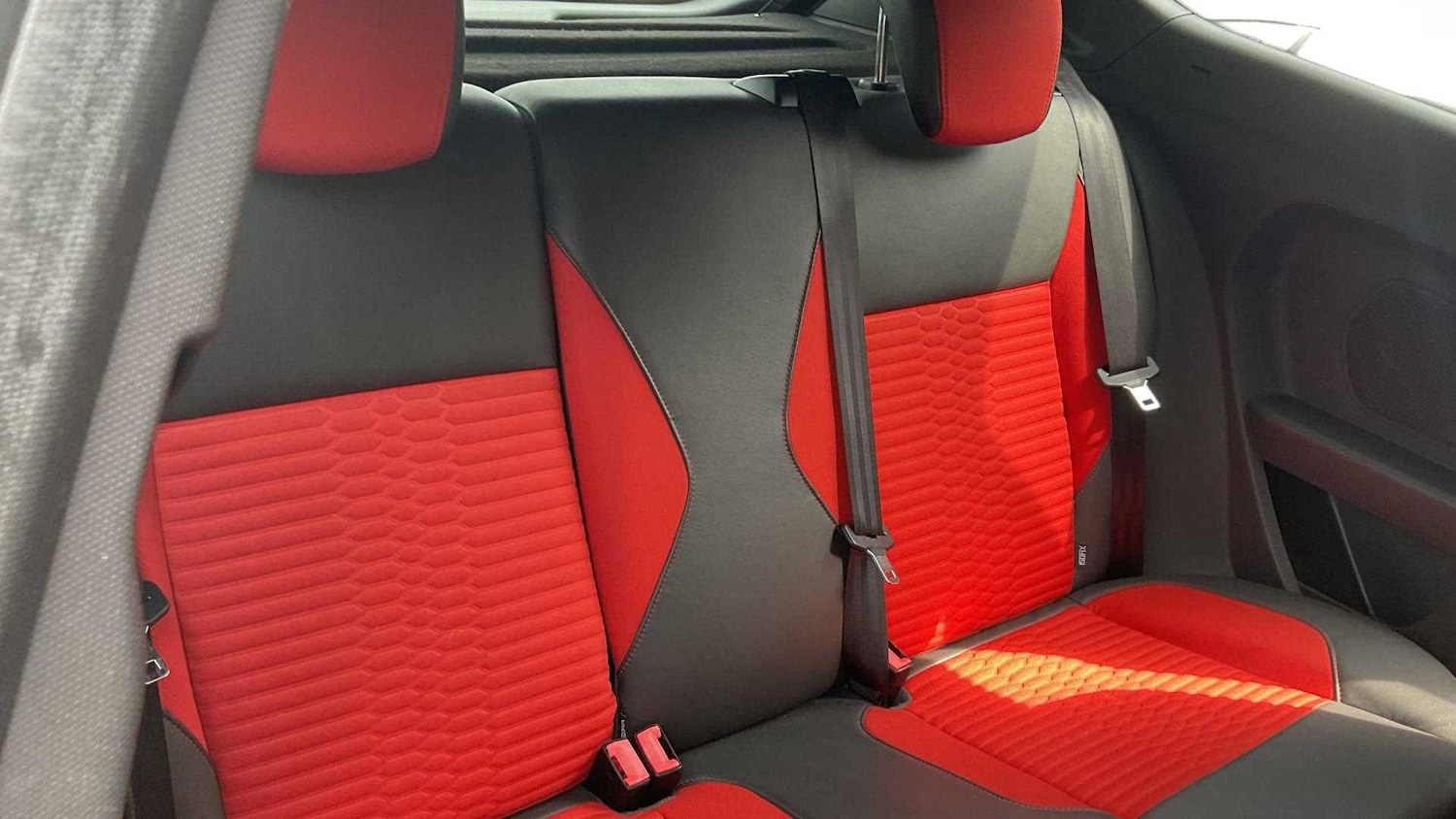 Used Ford Fiesta 2015 for sale - 76125970: Photo 18