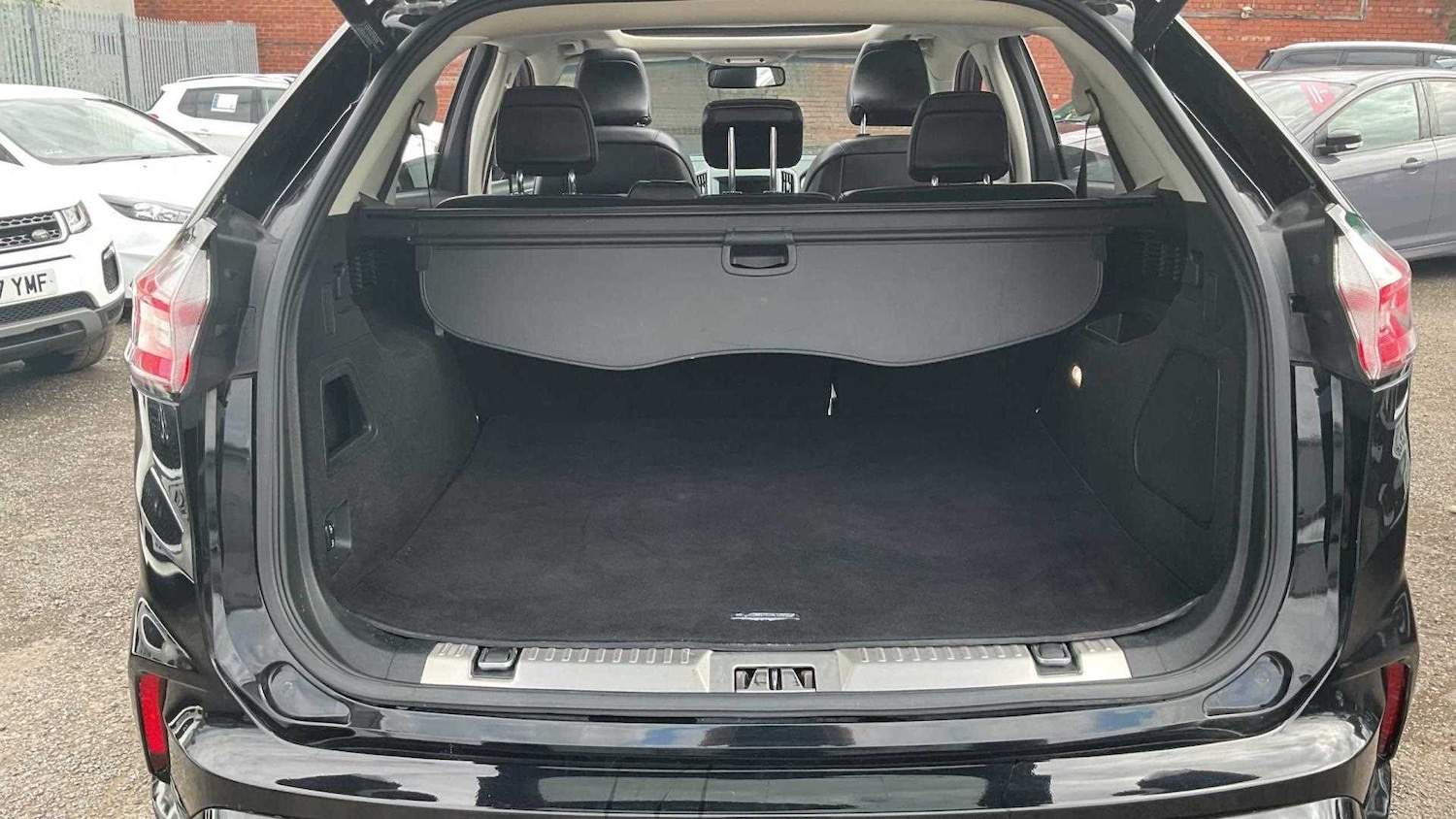 Used Ford Edge 2019 for sale - 76125942: Photo 10
